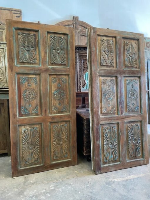 Vintage Barn Door Rustic Blue Hues Barndoor Panel Sunburst Carved Doors Sliding Barn Door Unique Eclectic 210x100cm - Image 4