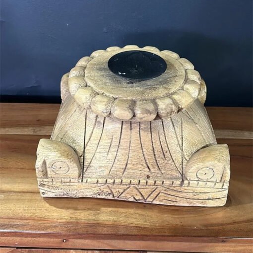 Pyramid Style Candle Stand Bleach 27x27x16cm
