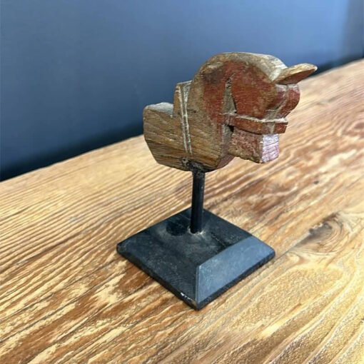 Rustic Red Horse 8x10x14cm