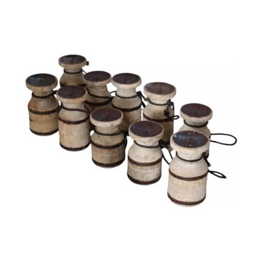 WOODEN CANDLE STAND 9x9x17cm