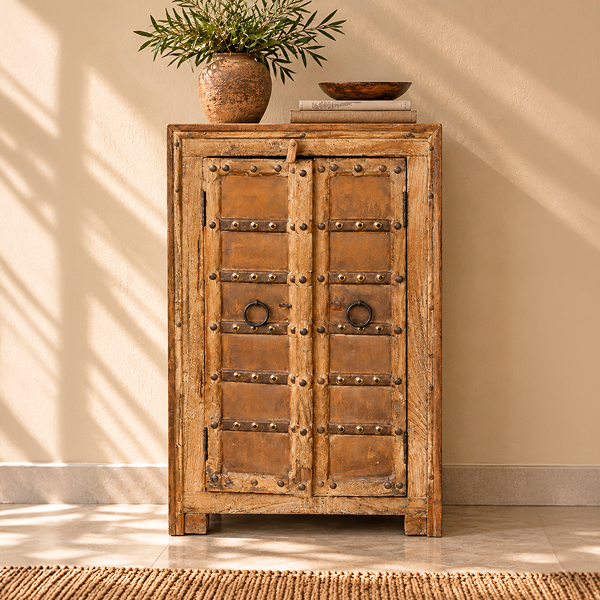 WOODEN ALMIRAH 61x41x99cm