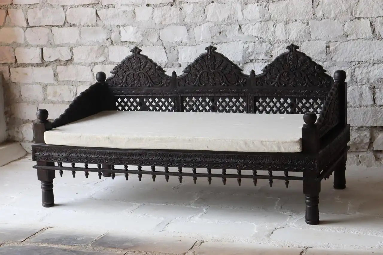 Vintage Indian Maharaja Daybed White 200x100x50cm - Image 3